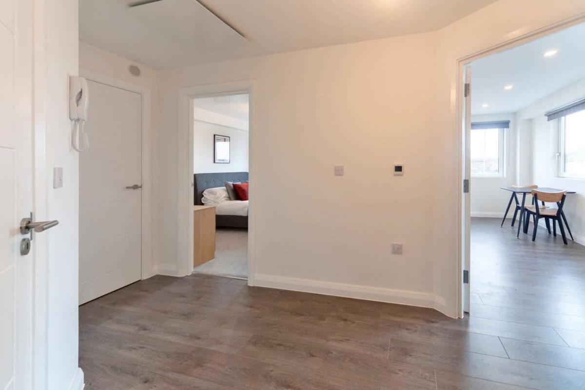 Lovely 1 Bedroom Apartment In Ashford Ashford (Kent) Exterior foto