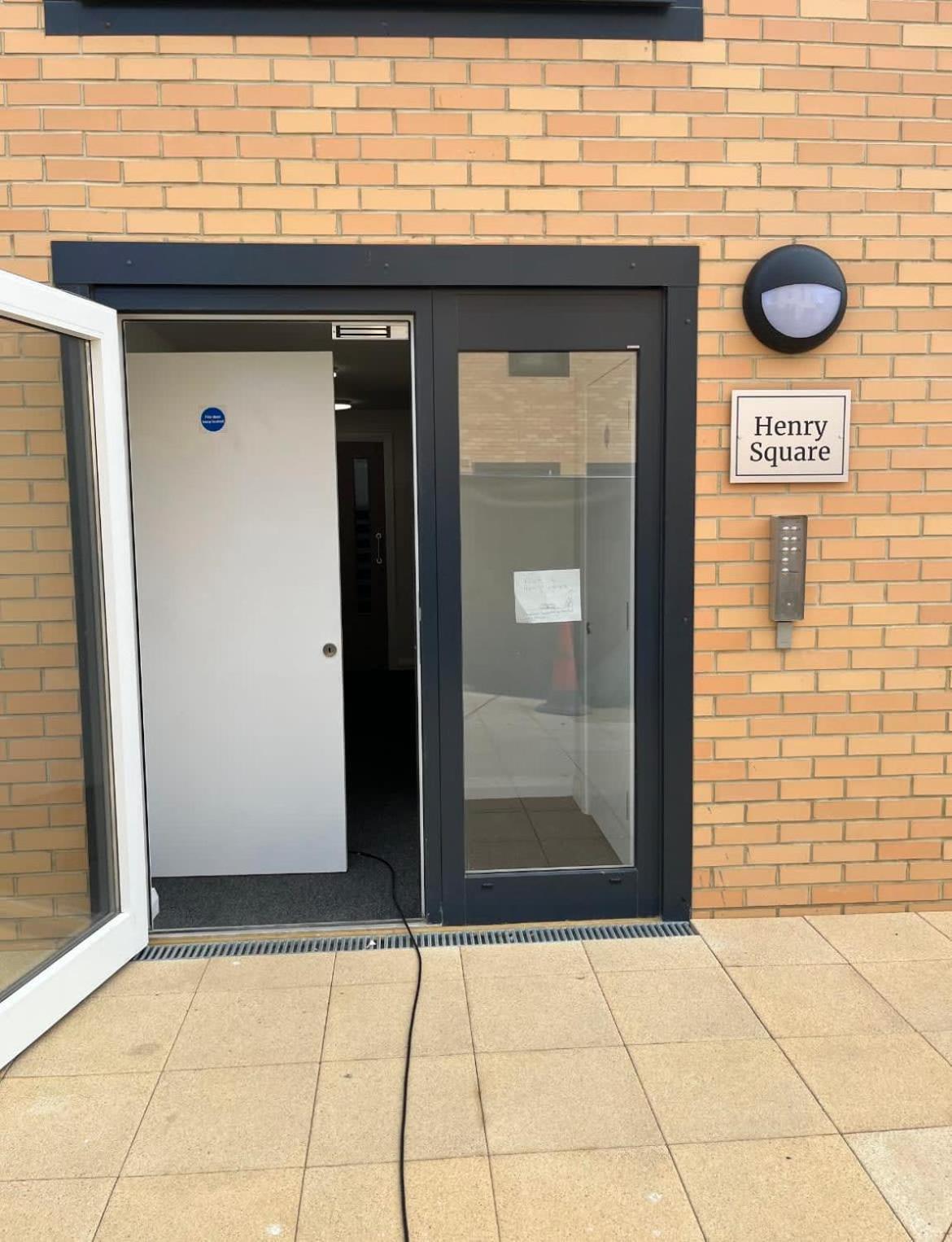 Lovely 1 Bedroom Apartment In Ashford Ashford (Kent) Exterior foto